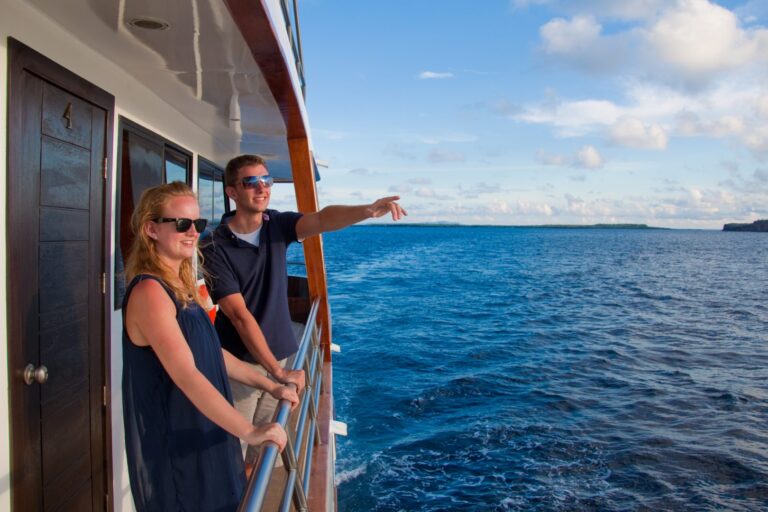Galapagos Grand Odyssey Corridor