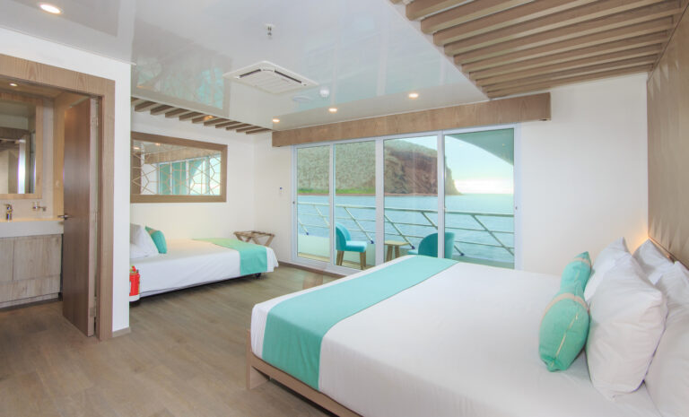 Golden Suite With Extra Bed
