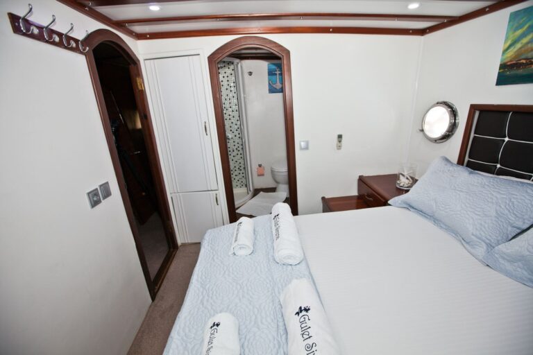 Guest Cabin Detail