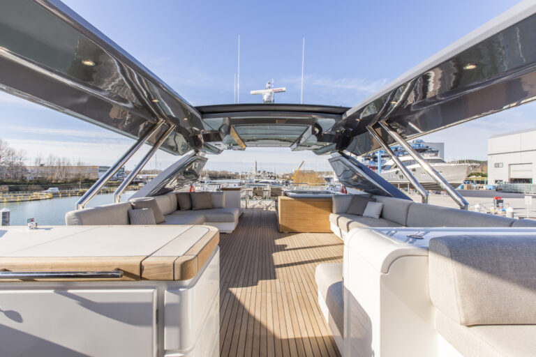 Sundeck