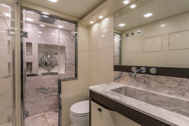 Master ensuite