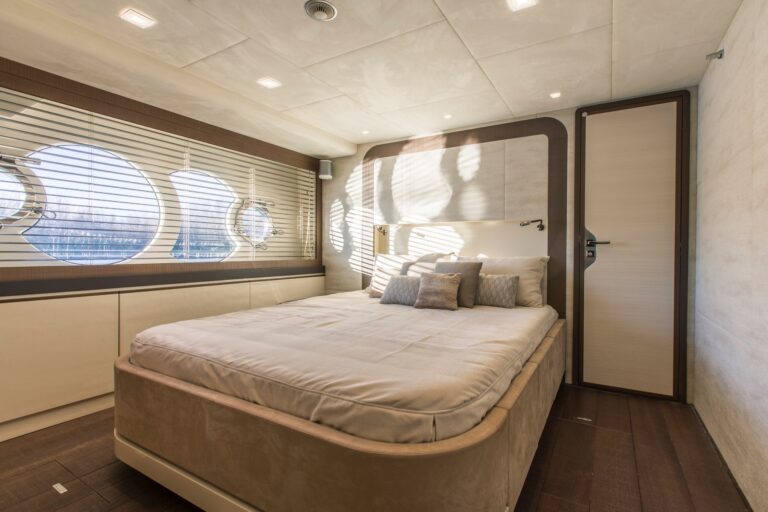 VIP cabin