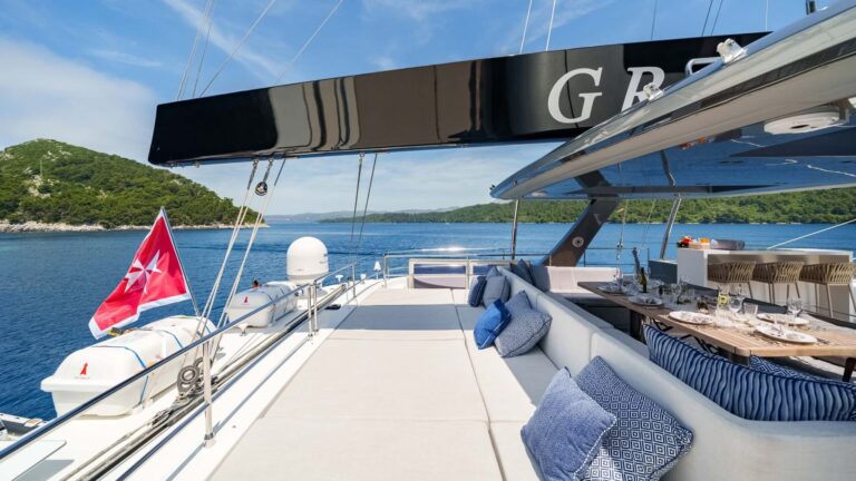 Sundeck