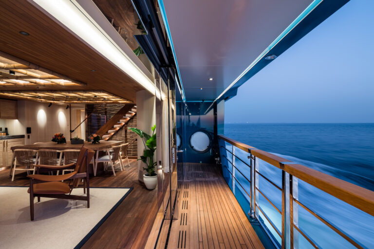 Interior Exterior Flow - Photo Jeff Brown