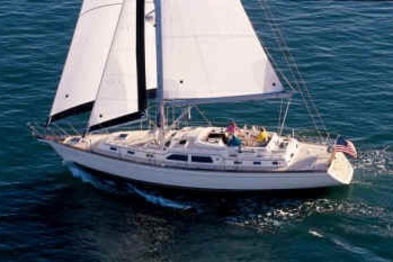 Island Packet 485