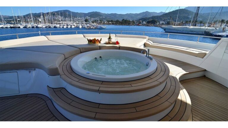 Jacuzzi