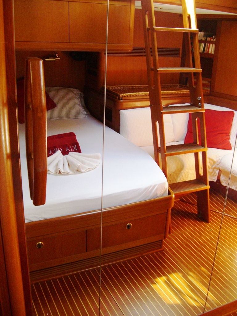 kia ora III Master cabin 2