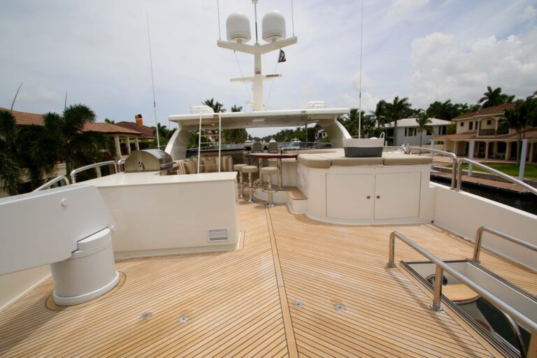 Large Sundeck