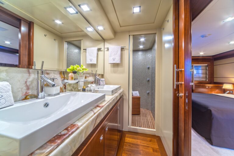 Lower Deck Master Suite