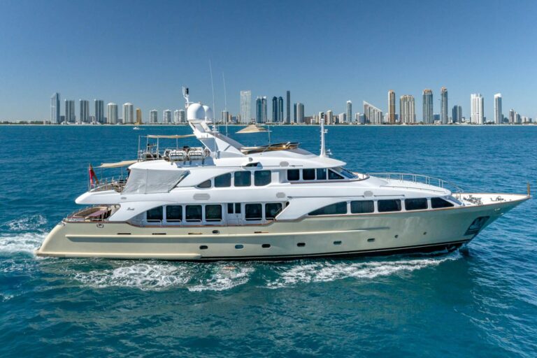 37M LUXURY MOTOR YACHT