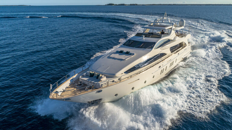 Luxury Motor Yacht SWEET EMOCEAN