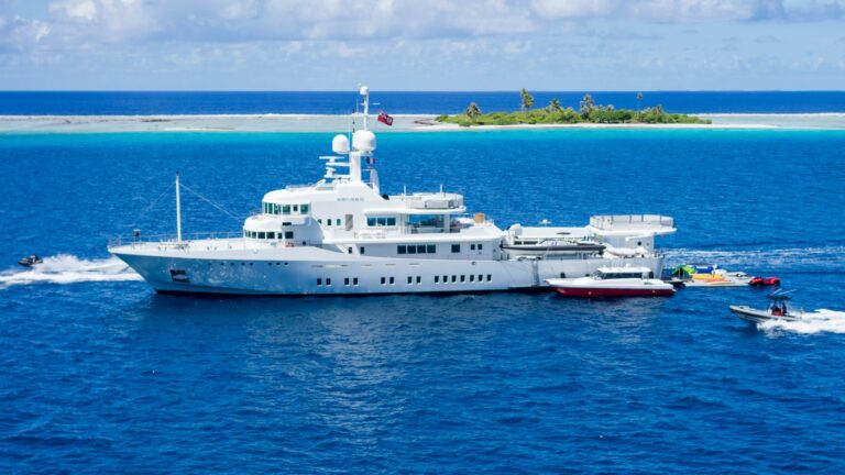 Luxury Superyacht Senses