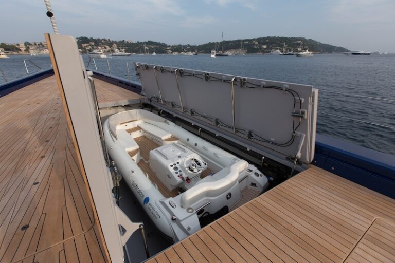 luxury yacht Better Place - One of the two tender garages - Photo Gilles Martin-Raget