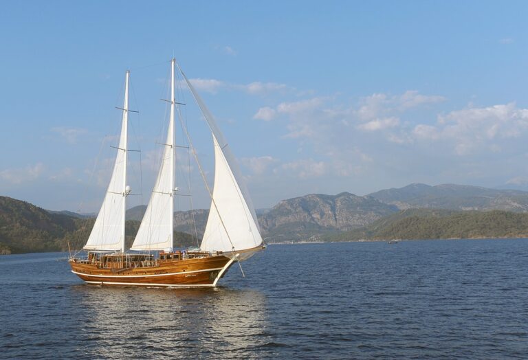 Charter yacht KAPTAN KADIR