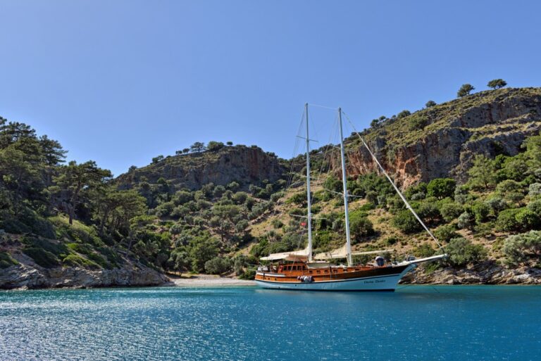 Luxuy Gulet Derin Deniz