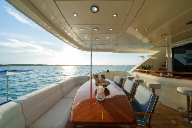 Main Deck Aft Dining