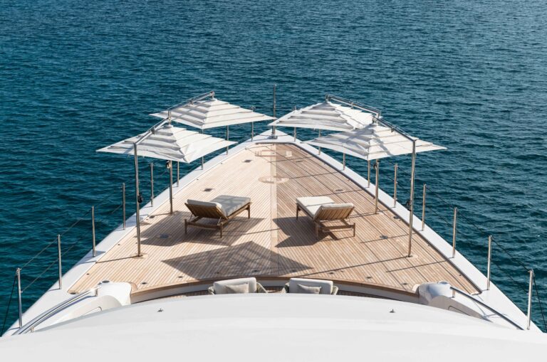 Main Deck Sunbathing Area Forward