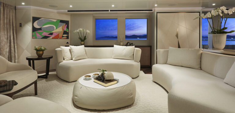 Main Lounge 01