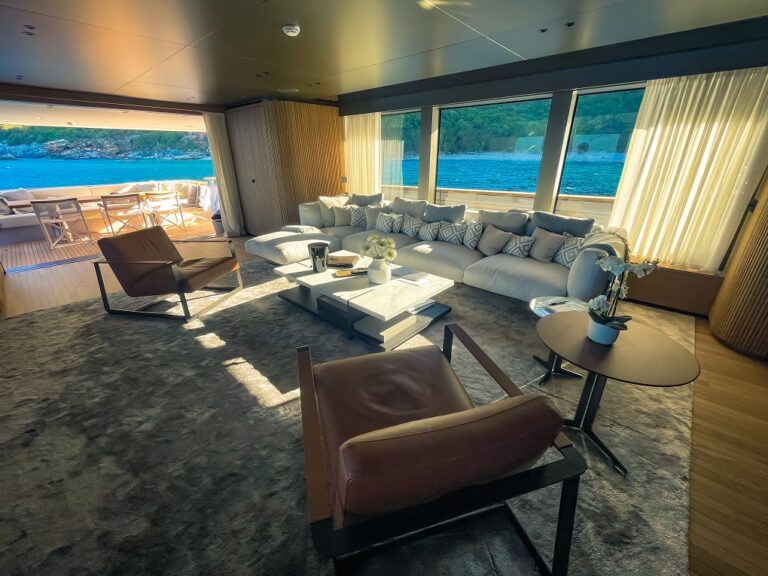 Main Saloon Seating