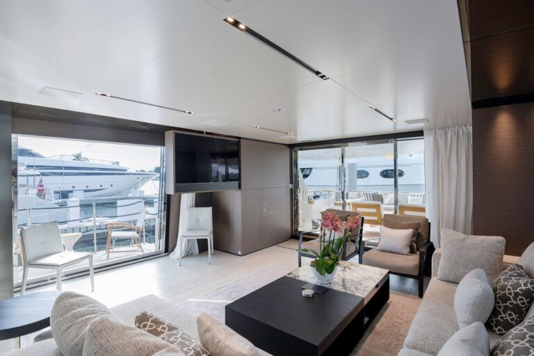 Main Saloon With Balcony