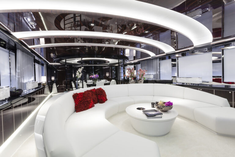 Main Saloon With Circular Sofa
