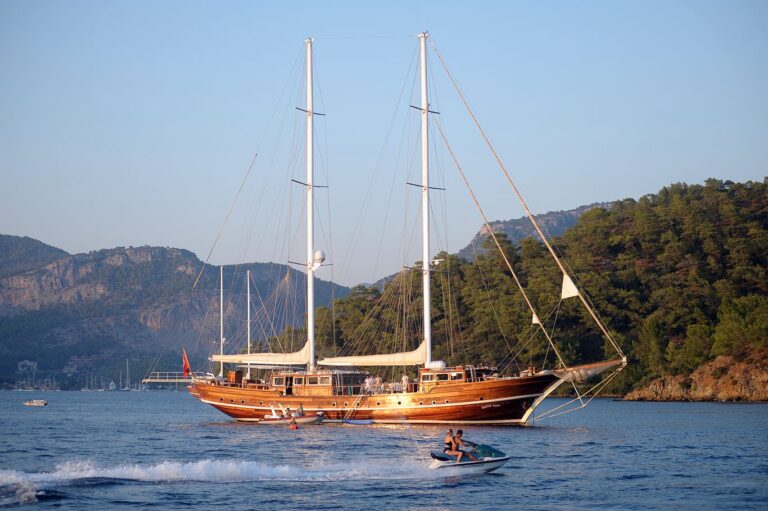 Mare Nostrum Exterior