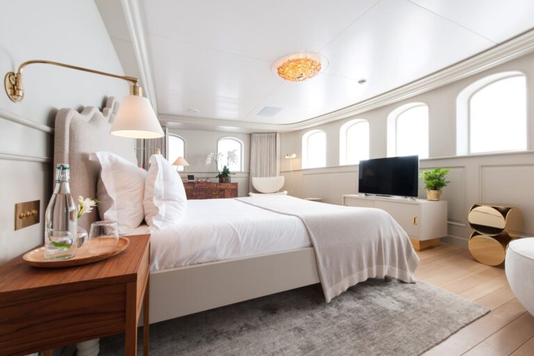 Maste Stateroom