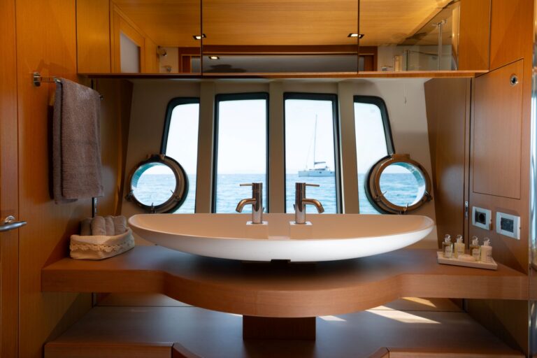 Master Bothroom