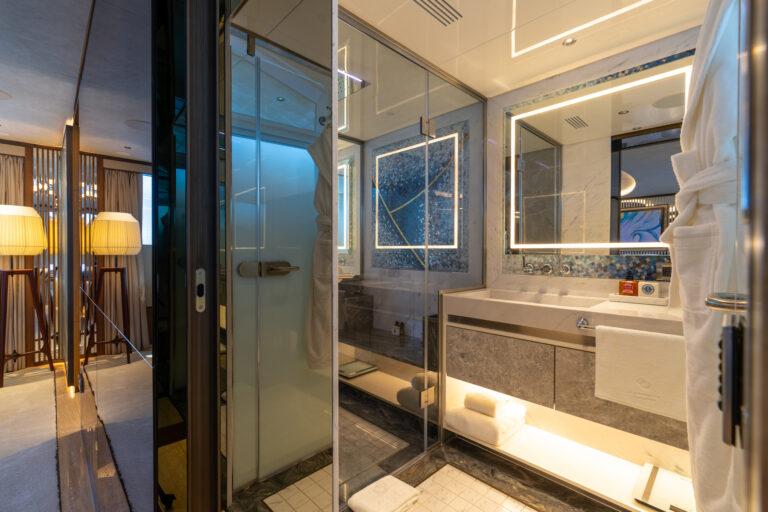 Master Cabin Bahtroom