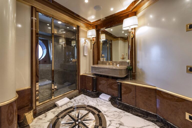 Master Suite Bathroom