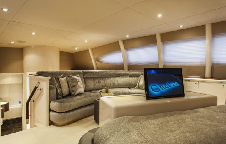 Master Suite Lounge Area
