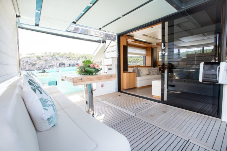 Shaded aft deck