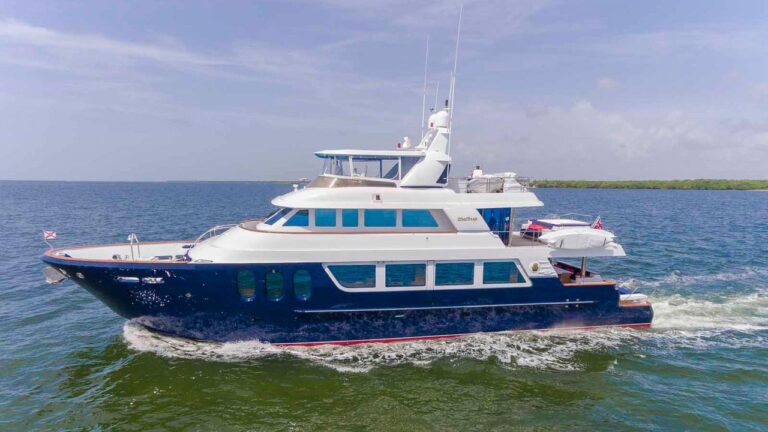 Miss Shuga Yacht