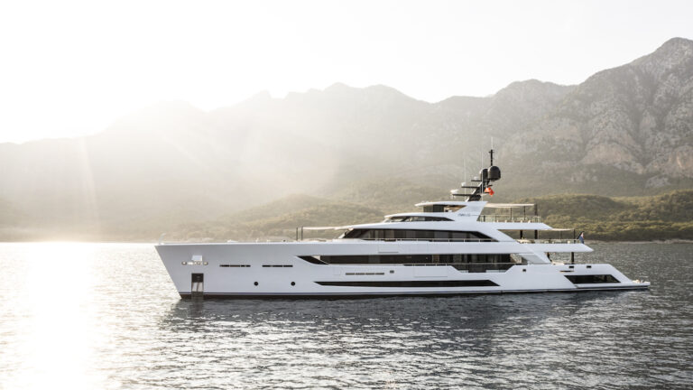 Motor Yacht AL WAAB