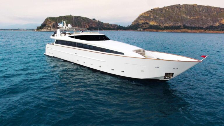 Motor Yacht Aquila