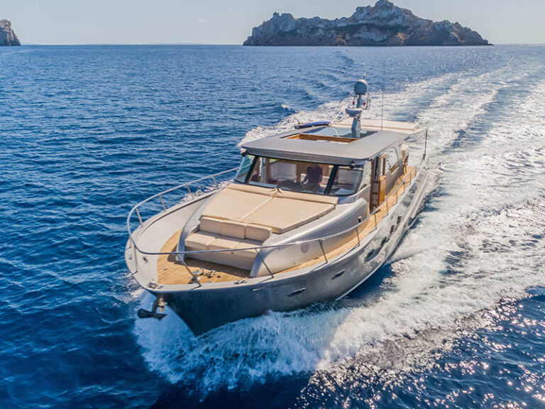Motor Yacht DHAMMA