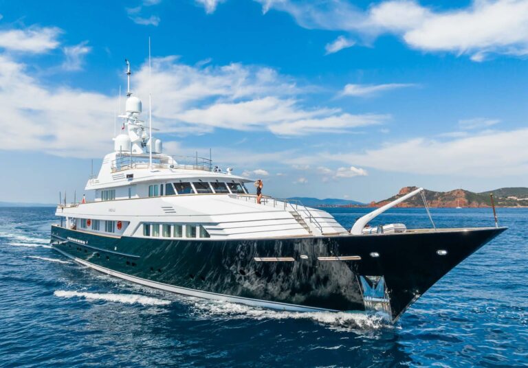 Motor Yacht EMERALD