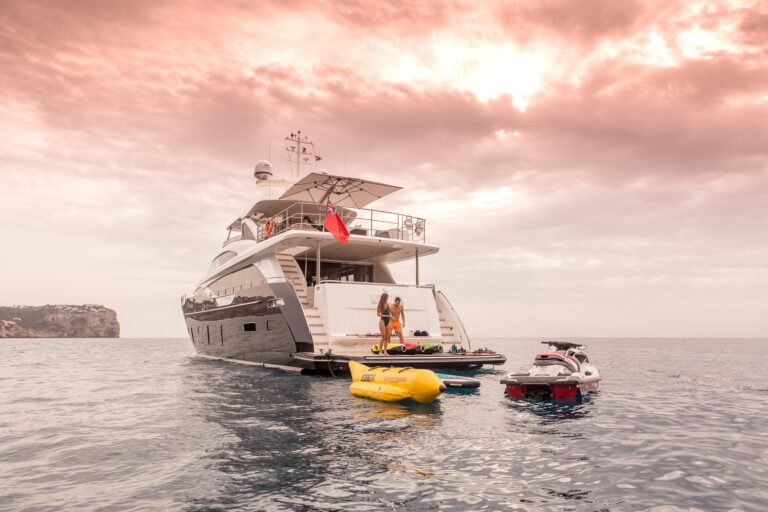 Motor Yacht KOHUBA