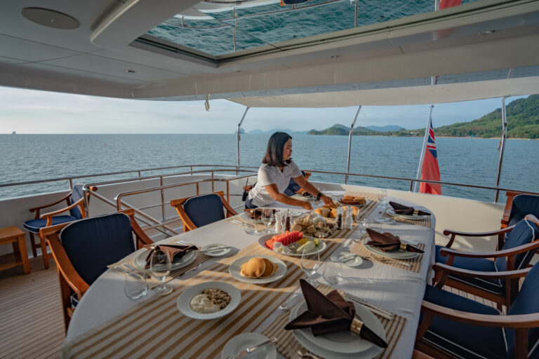 aft deck dining