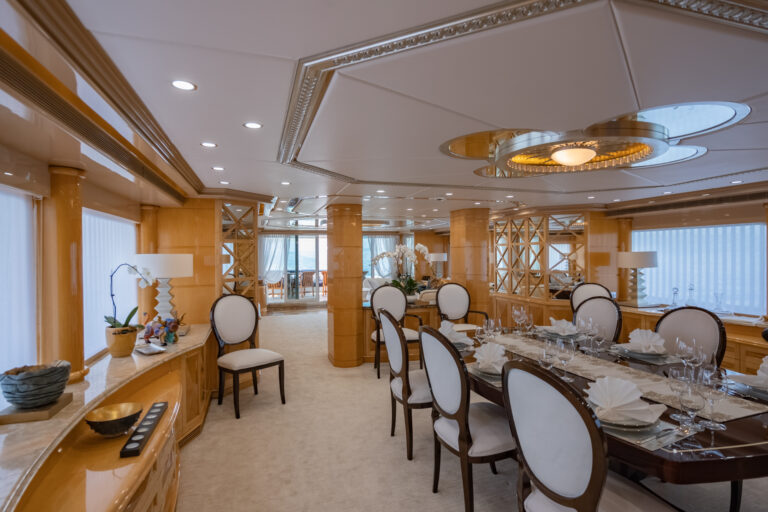 main saloon