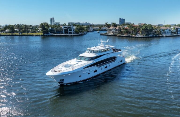 Motor Yacht MISS MICHELLE