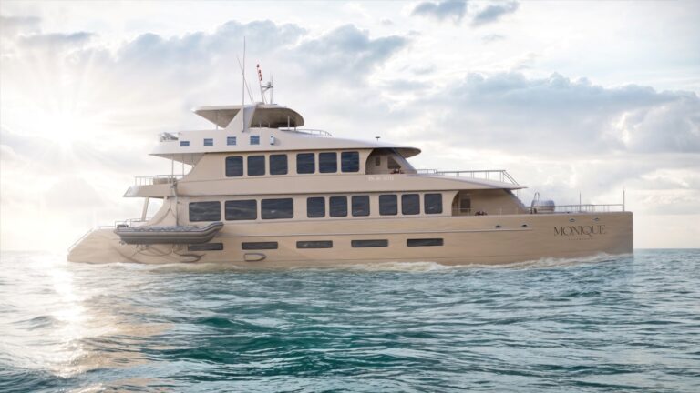 Motor Yacht MONIQUE