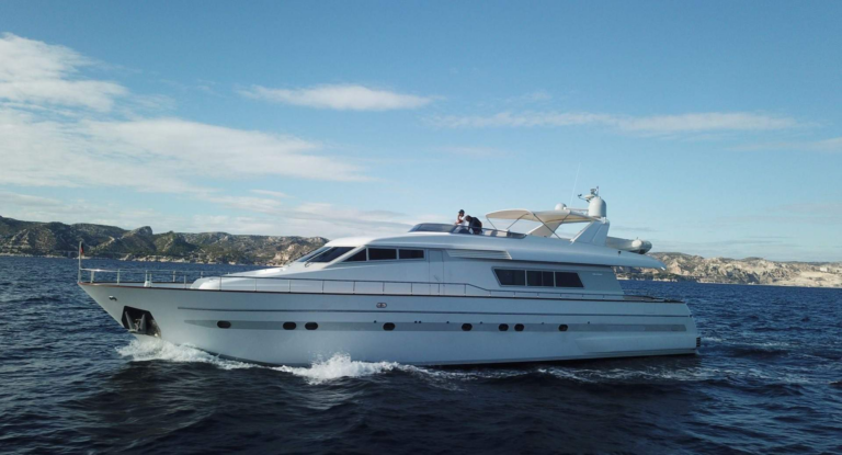 Motor Yacht OLA
