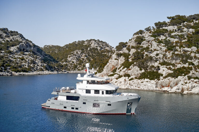 Bering Yachts