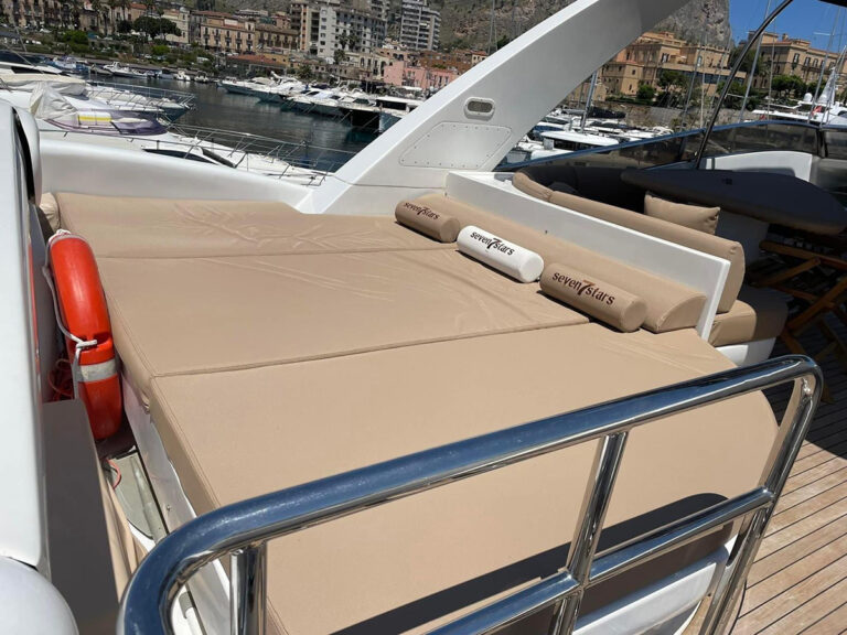 Sun beds