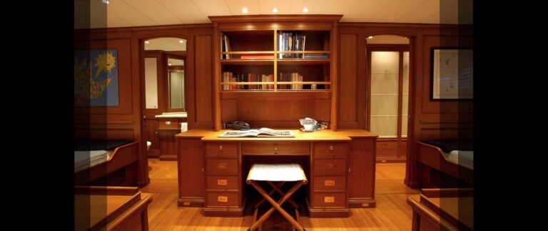 Office Desk
