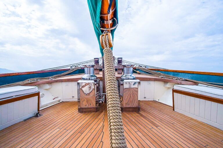 On Deck Detail