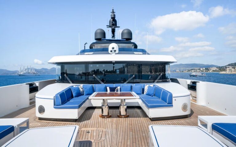 Opendeck Relaxation Area