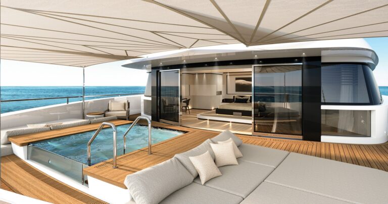 Owner Deck With Jacuzzi