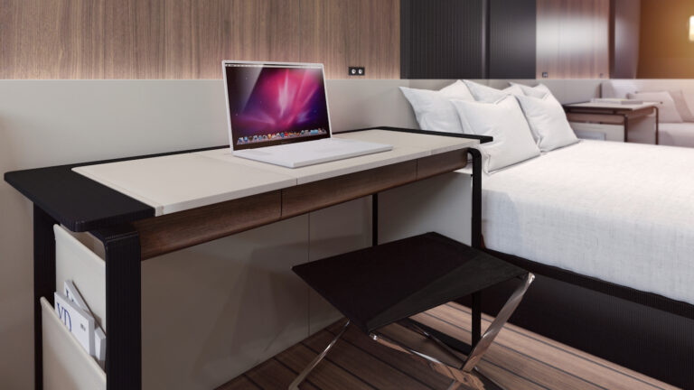 Owner Suite Desk